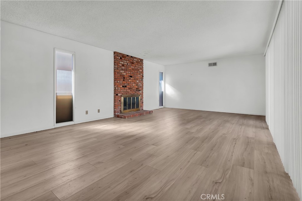1414 E 18th, Santa Ana CA 92705 - photo 14