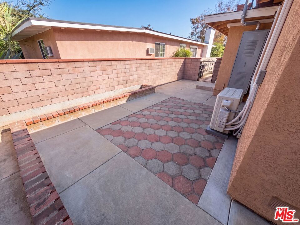 1426 S Rita Way, Santa Ana CA 92704 - photo 29