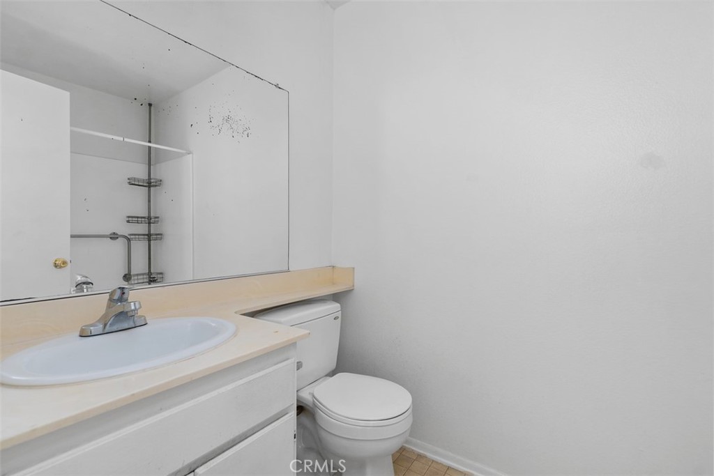 1507 S Raitt, Santa Ana CA 92704 - photo 21