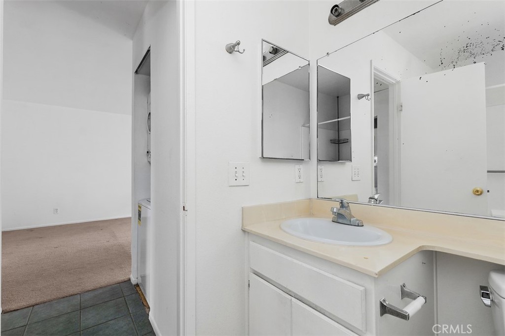 1507 S Raitt, Santa Ana CA 92704 - photo 23