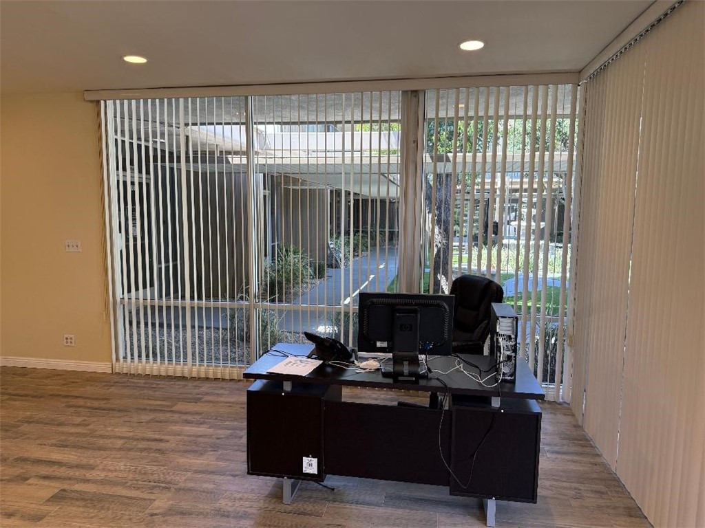 1535 E 17th Street E 105, Santa Ana CA 92705 - photo 6