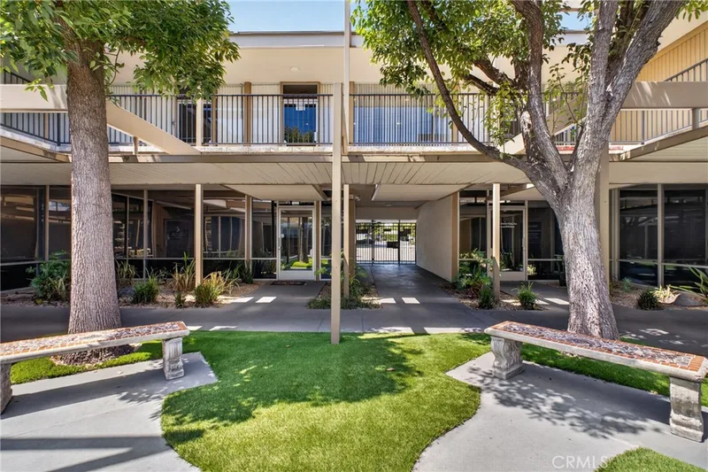 1535 E 17th Street E 107, Santa Ana, CA 92705