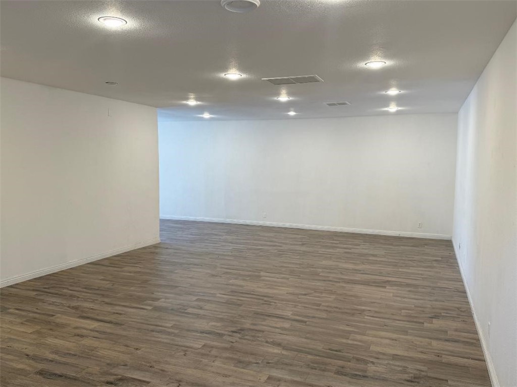 1535 E 17th Street E 206, Santa Ana CA 92705 - photo 6
