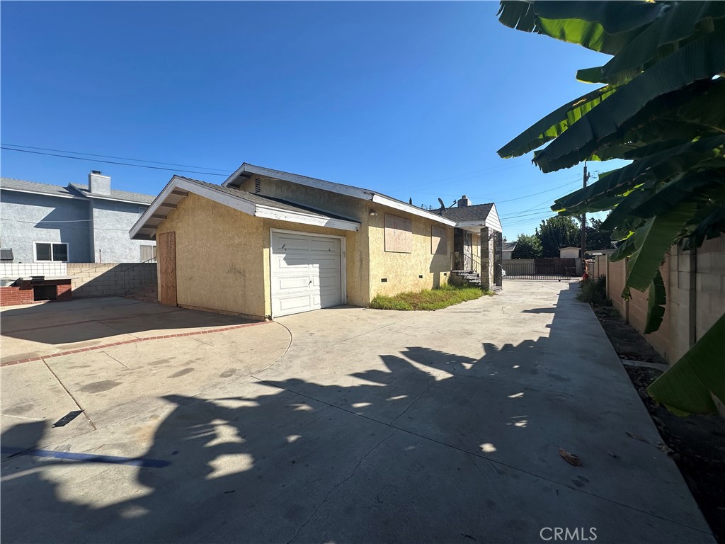 15602 Newhope, Santa Ana CA 92704 - photo 3