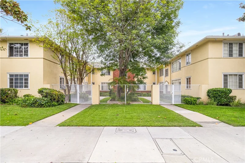 1601 N Flower Street, Santa Ana, CA 92706