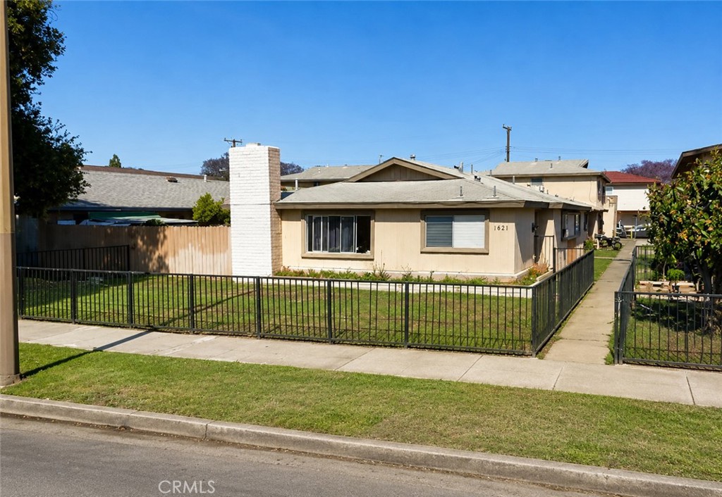 1621 Cedar, Santa Ana CA 92707 - photo 1