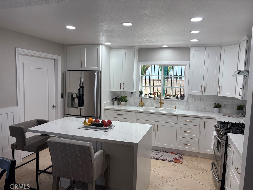 Remodeled Kitchen - 1622 S Pacific, Santa Ana CA 92704 - photo 6
