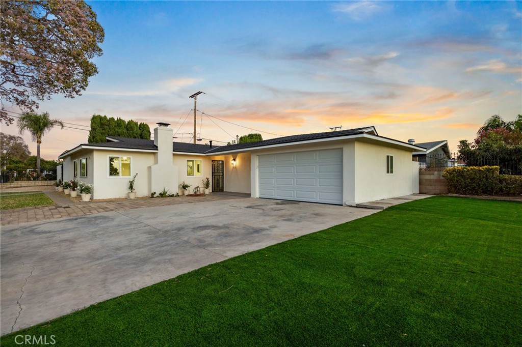 1638 W Pine street, Santa Ana CA 92703 - photo 38