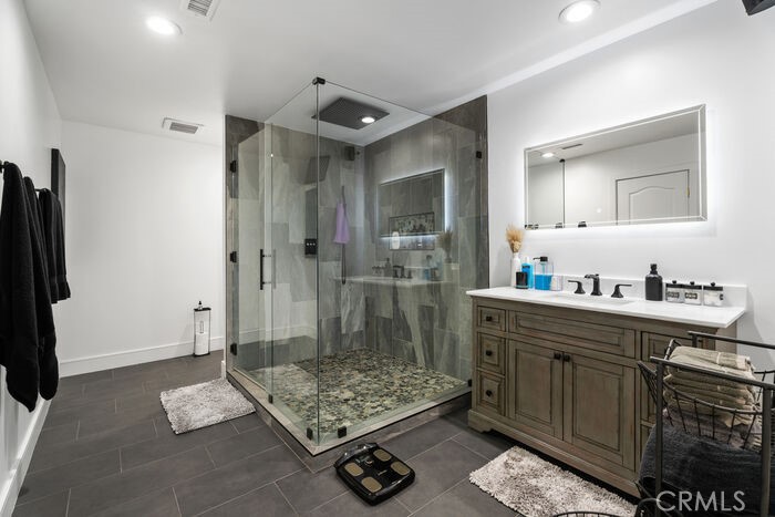 1711 Sirrine, Santa Ana CA 92705 - photo 21