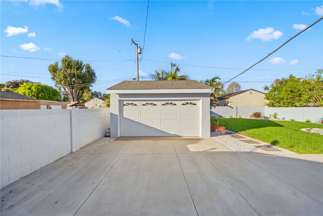 1711 W 21st, Santa Ana CA 92706 - photo 28