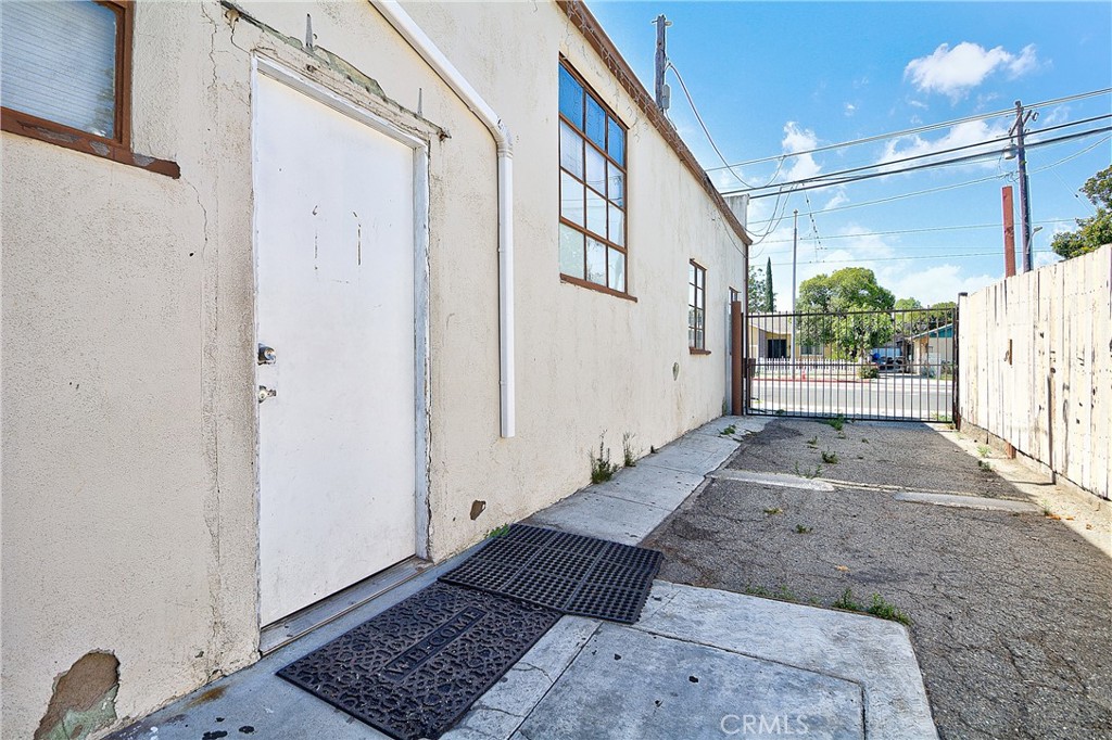 1717 W Santa Ana Blvd, Santa Ana CA 92703 - photo 5