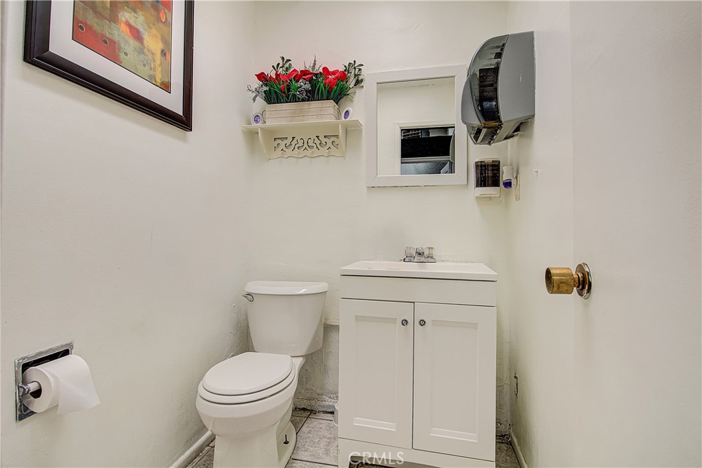 1717 W Santa Ana Blvd, Santa Ana CA 92703 - photo 16