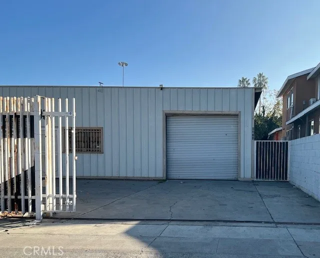 1724 W 2nd, Santa Ana, CA 92703