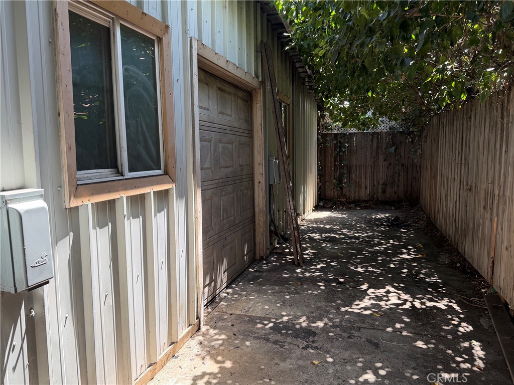 Back area - 1724 W 2nd, Santa Ana CA 92703 - photo 16