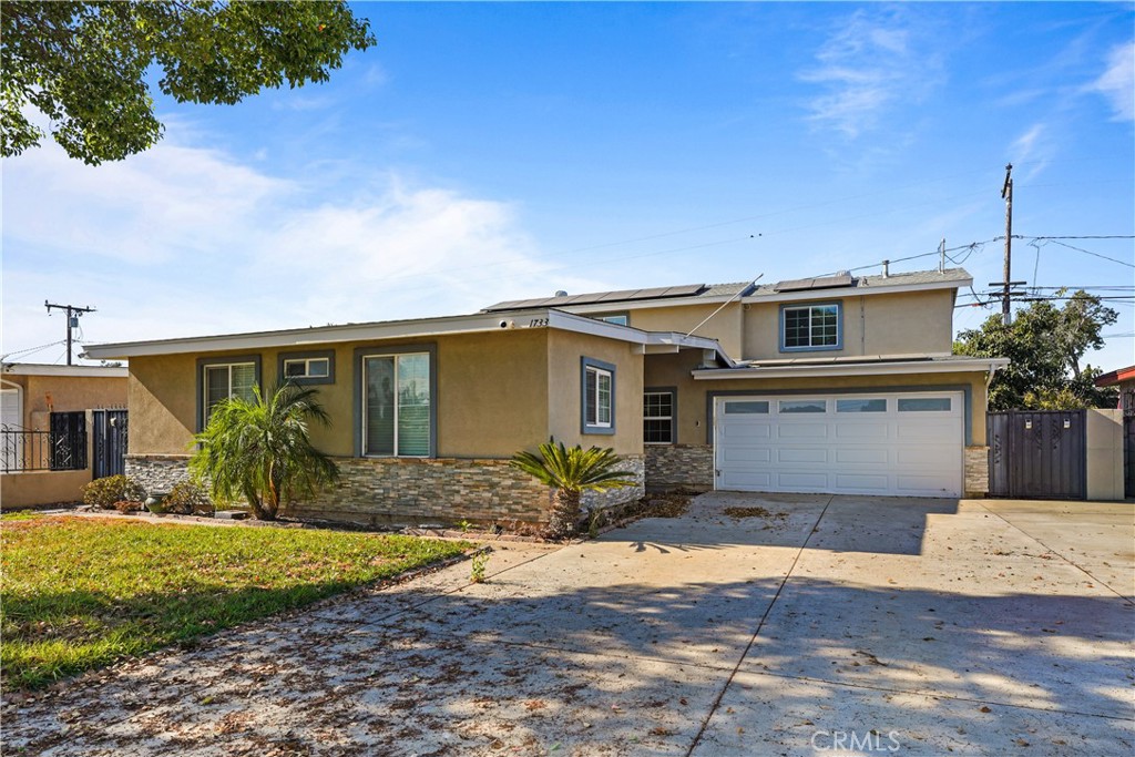 1733 Raymar Street, Santa Ana CA 92703 - photo 1