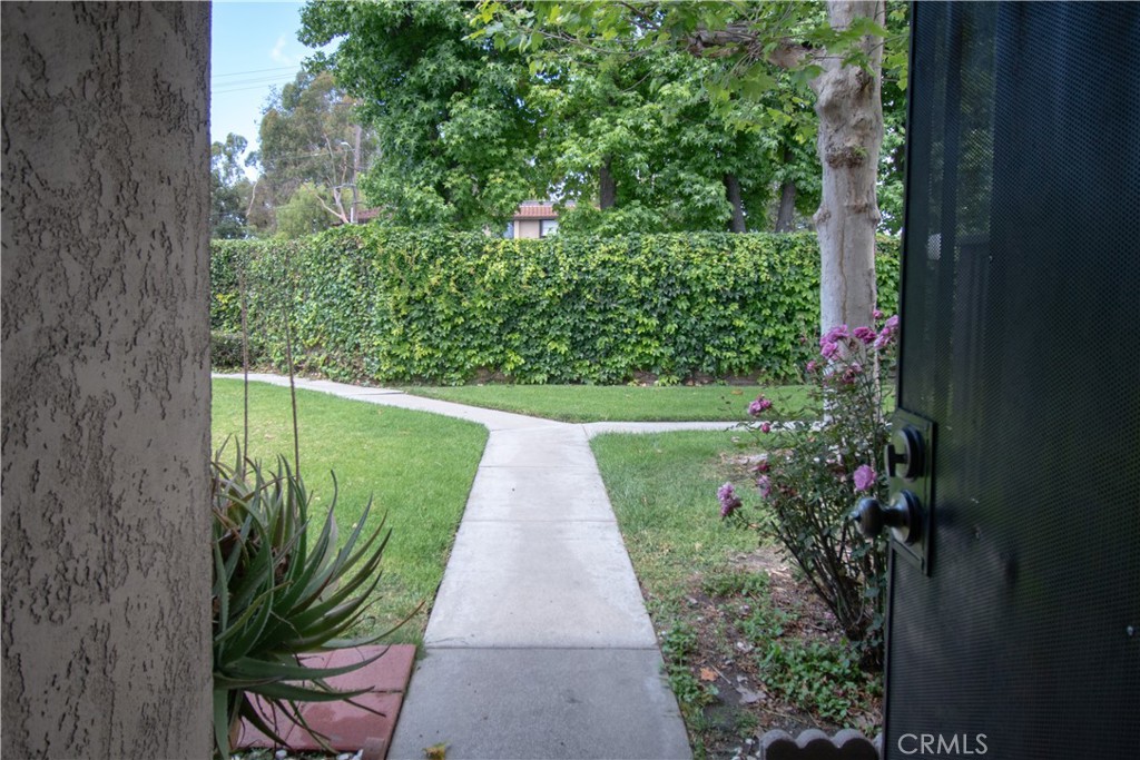 1801 PARK GLEN B, Santa Ana CA 92706 - photo 4