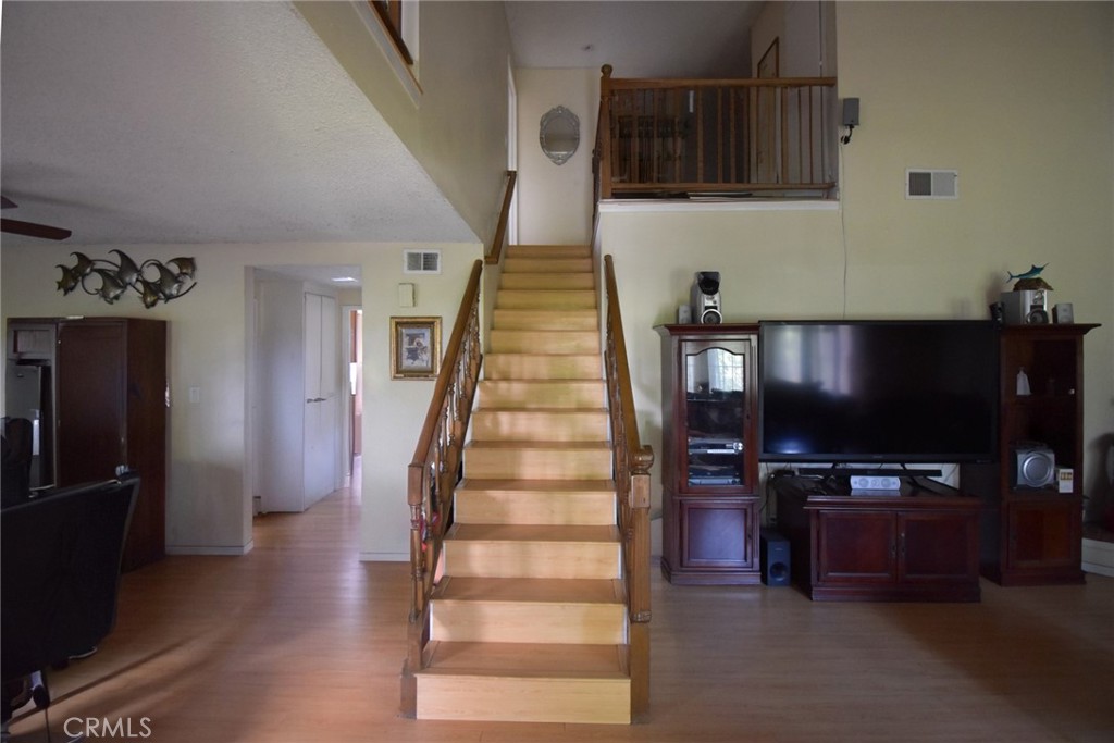 1801 PARK GLEN B, Santa Ana CA 92706 - photo 9