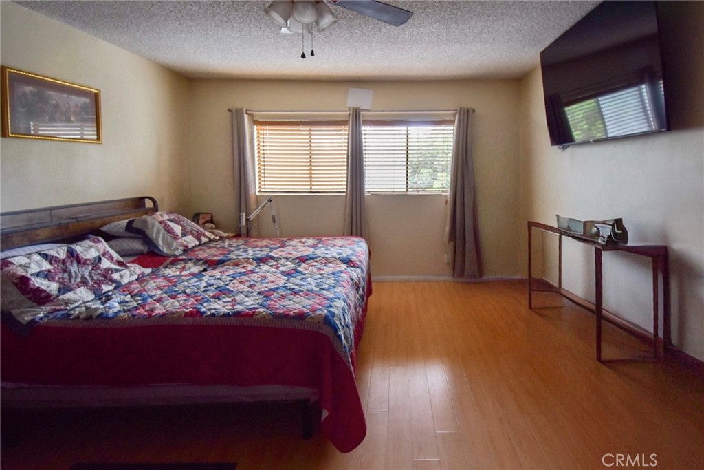 MASTER CHAMBER - 1801 PARK GLEN B, Santa Ana CA 92706 - photo 19