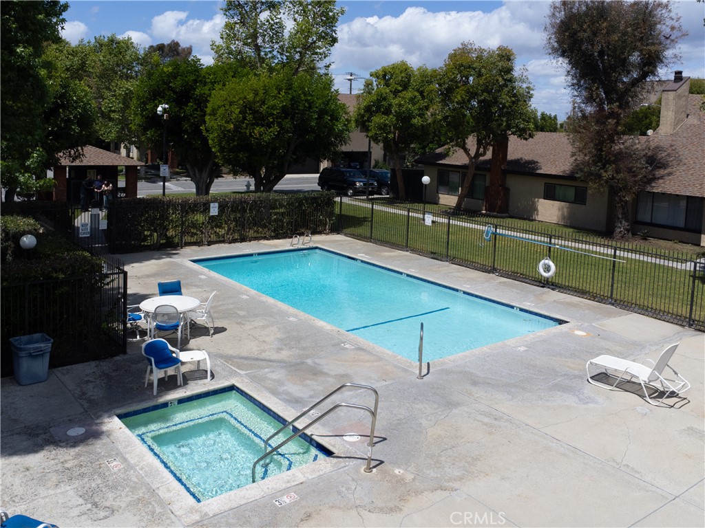 CLOSE TO POOL & SPA - 1801 PARK GLEN B, Santa Ana CA 92706 - photo 24