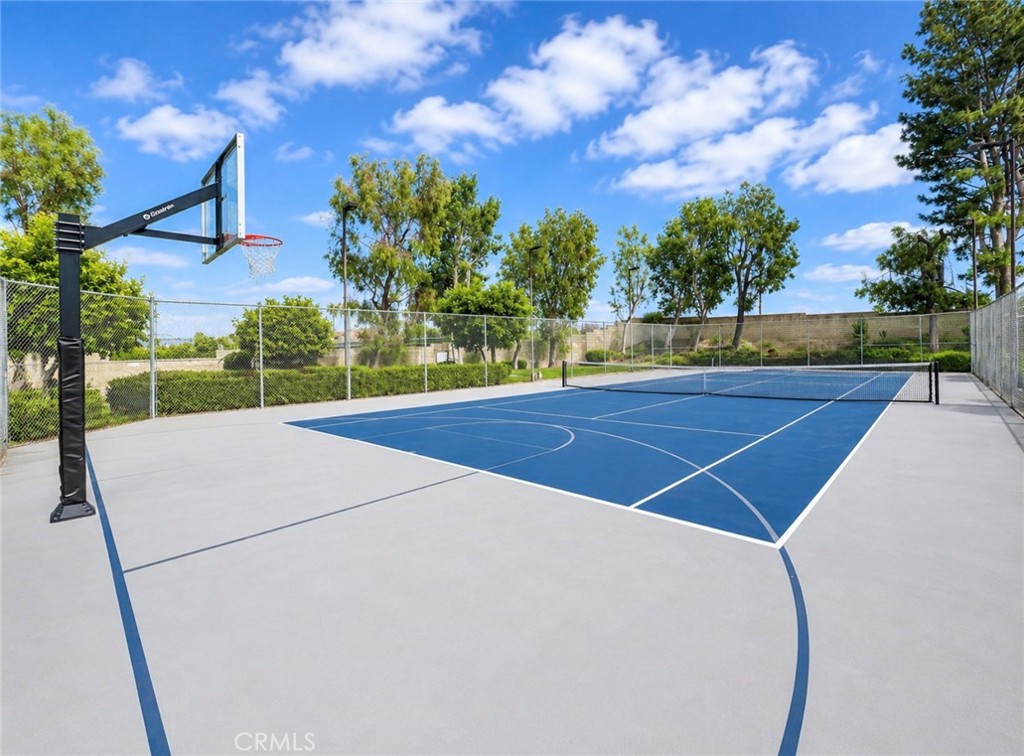 BASKETBALL COURT - 1801 PARK GLEN B, Santa Ana CA 92706 - photo 26