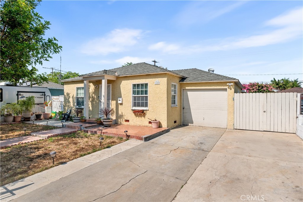 1808 S Van Ness Avenue, Santa Ana CA 92707 - photo 1