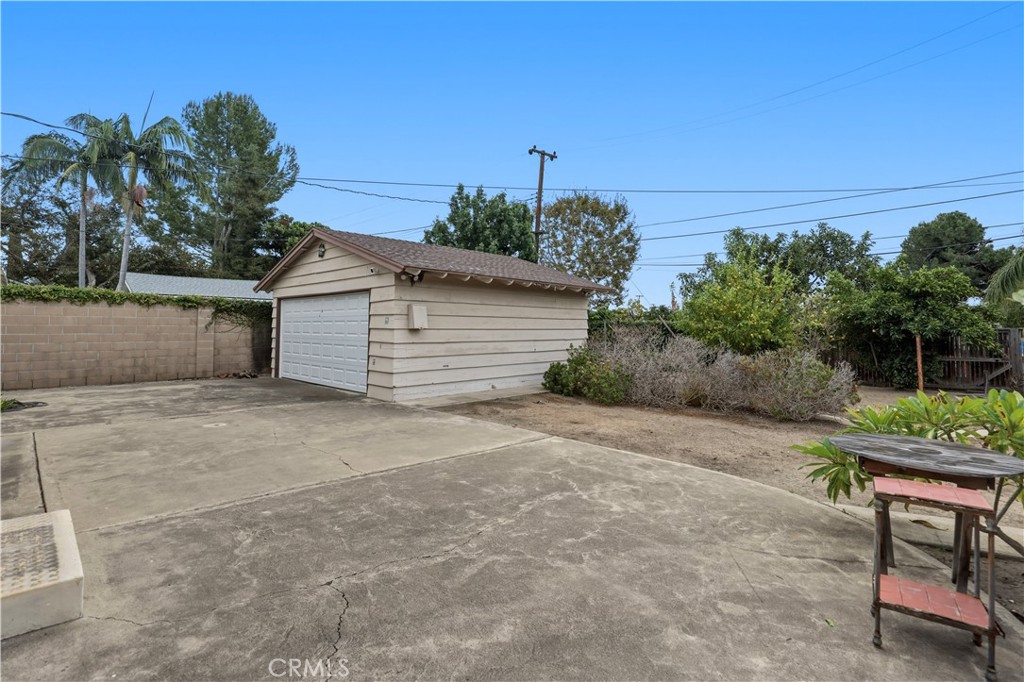 18122 Romelle, Santa Ana CA 92705 - photo 13