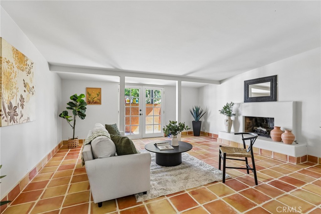 1813 N Baker, Santa Ana CA 92706 - photo 4