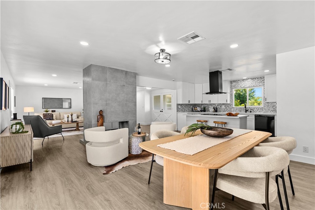 Property is no longer staged. - 18211 Fairhaven, Santa Ana CA 92705 - photo 5