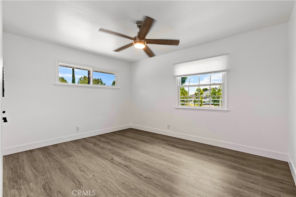 18211 Fairhaven, Santa Ana CA 92705 - photo 9