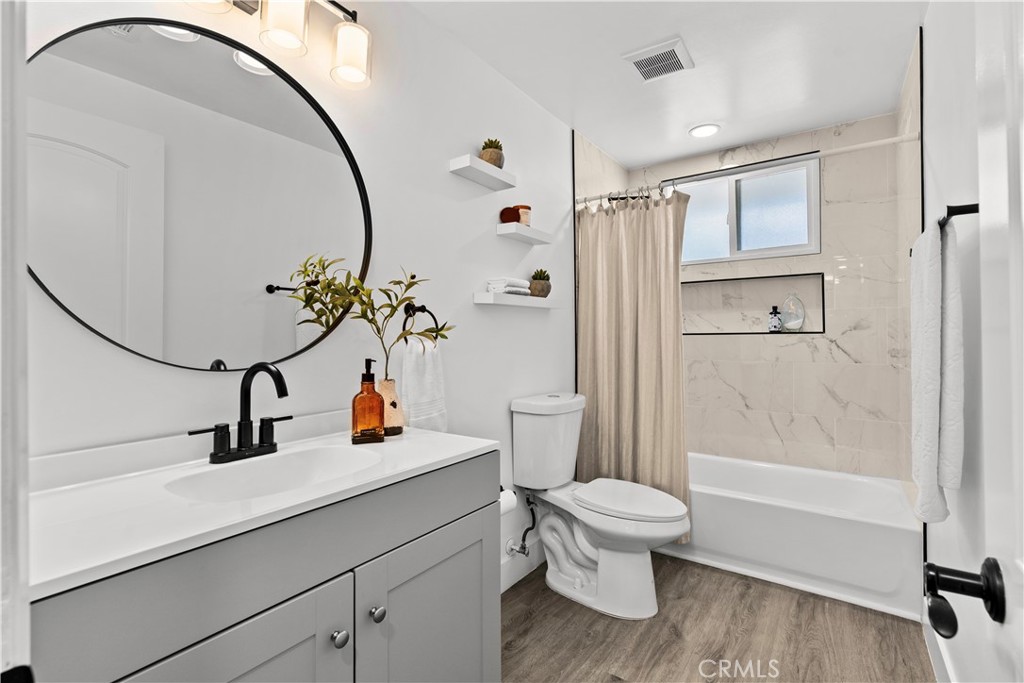 Property is no longer staged. - 18211 Fairhaven, Santa Ana CA 92705 - photo 10