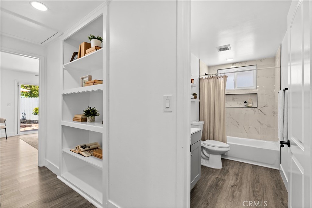 Property is no longer staged. - 18211 Fairhaven, Santa Ana CA 92705 - photo 14