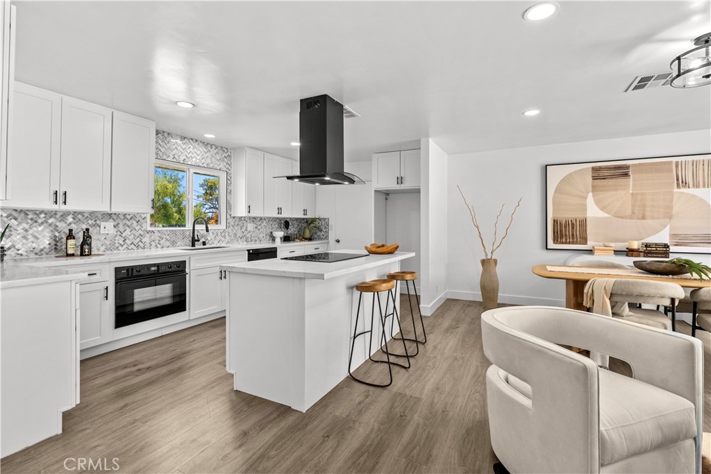 Property is no longer staged. - 18211 Fairhaven, Santa Ana CA 92705 - photo 16