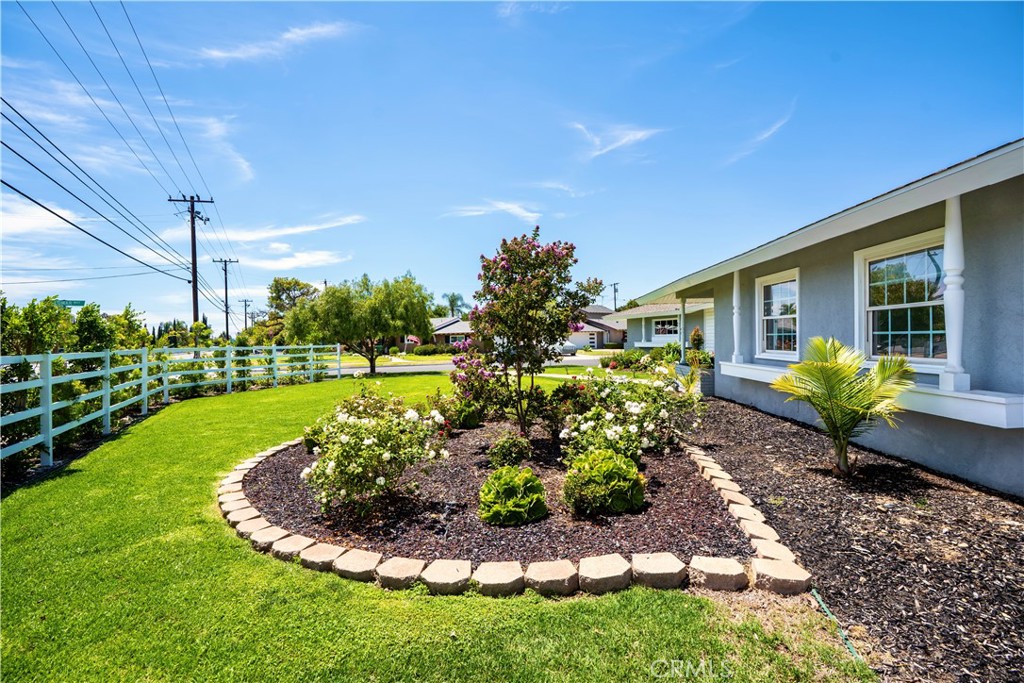 18211 Fairhaven, Santa Ana CA 92705 - photo 24