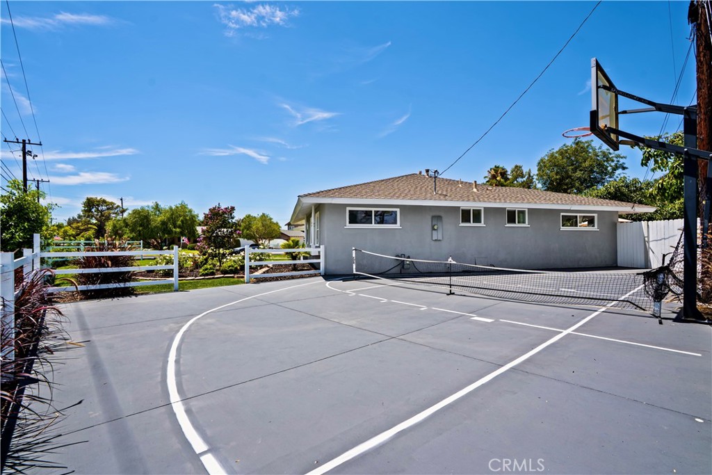 18211 Fairhaven, Santa Ana CA 92705 - photo 26