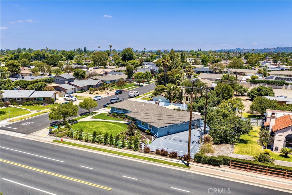 18211 Fairhaven, Santa Ana CA 92705 - photo 30