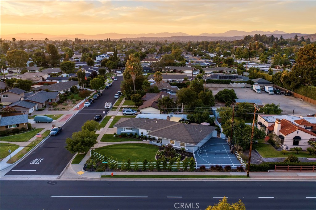 18211 Fairhaven, Santa Ana CA 92705 - photo 31