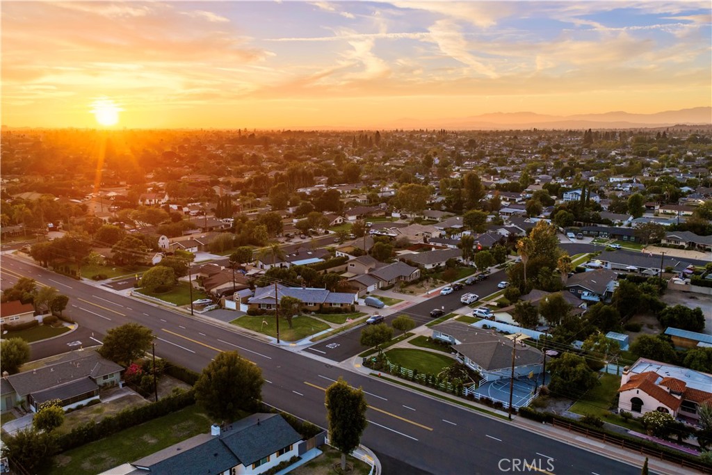 18211 Fairhaven, Santa Ana CA 92705 - photo 32