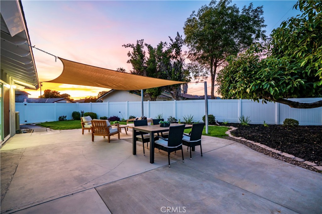 18211 Fairhaven, Santa Ana CA 92705 - photo 36
