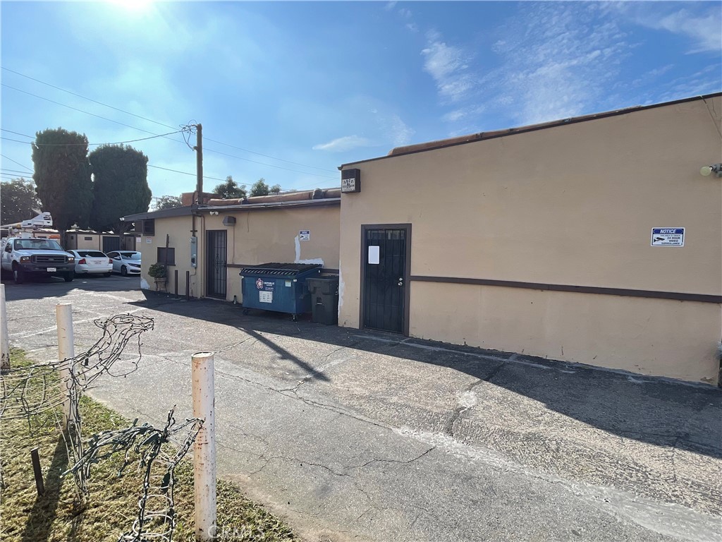1852 W 17th, Santa Ana CA 92706 - photo 3