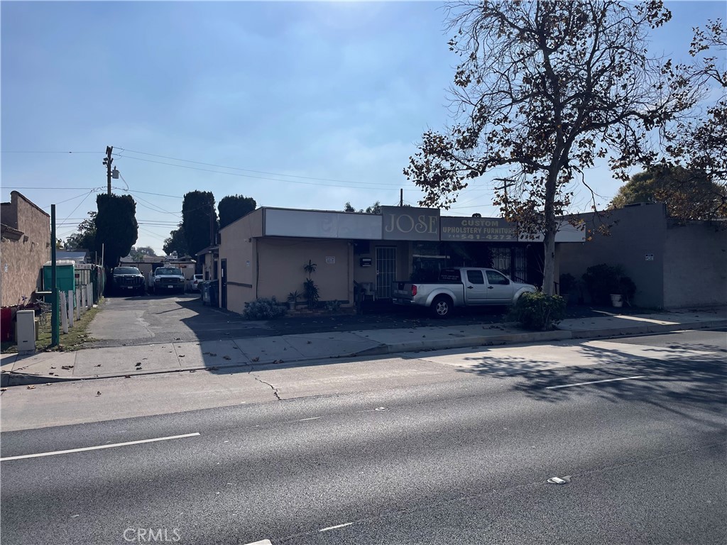 1852 W 17th, Santa Ana CA 92706 - photo 29