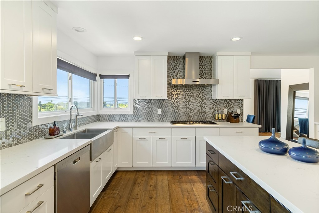 18772 Winnwood, Santa Ana CA 92705 - photo 14