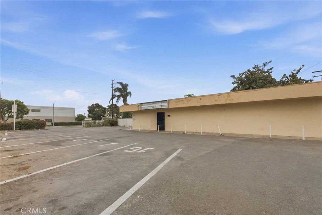 1902 S Standard, Santa Ana CA 92707 - photo 5