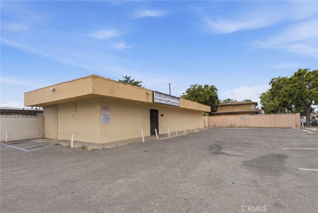 1902 S Standard, Santa Ana CA 92707 - photo 7