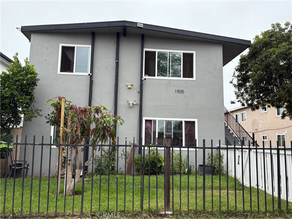 1905 W Myrtle Street 3, Santa Ana CA 92703 - photo 1