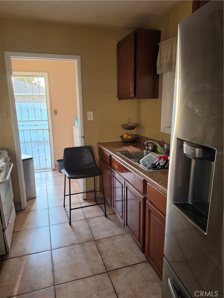 1906 S Broadway, Santa Ana CA 92707 - photo 10