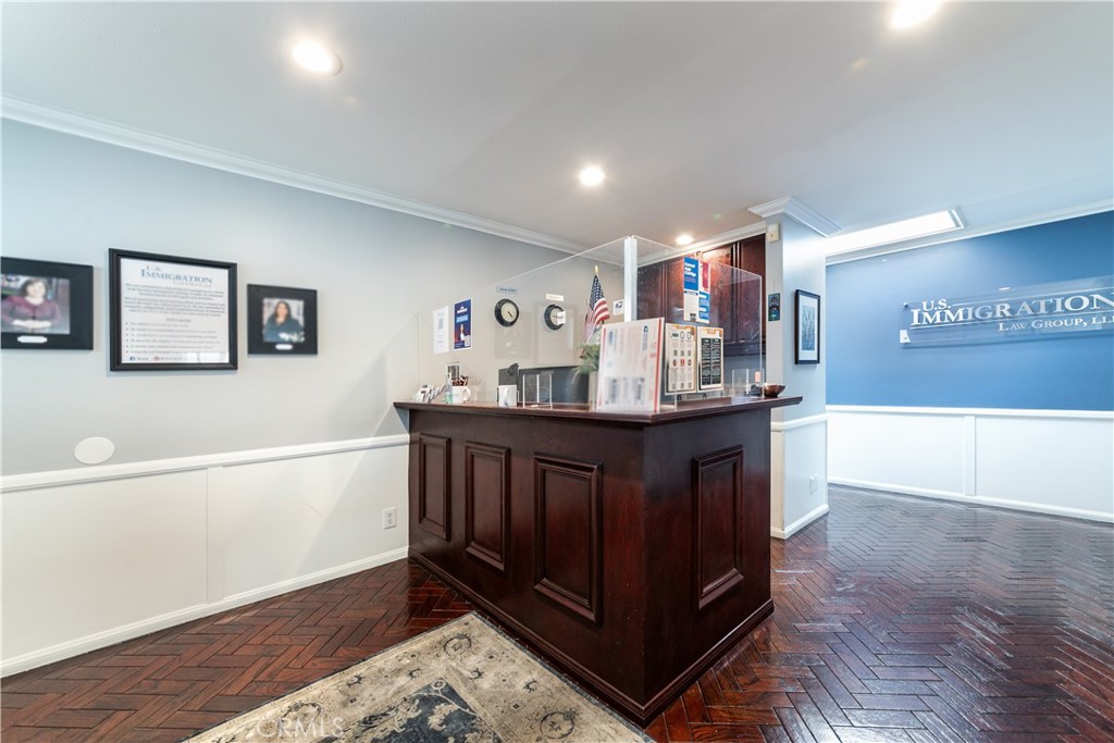 The reception area in unit 206 - 1913 E 17th Street 205/206, Santa Ana CA 92705 - photo 5