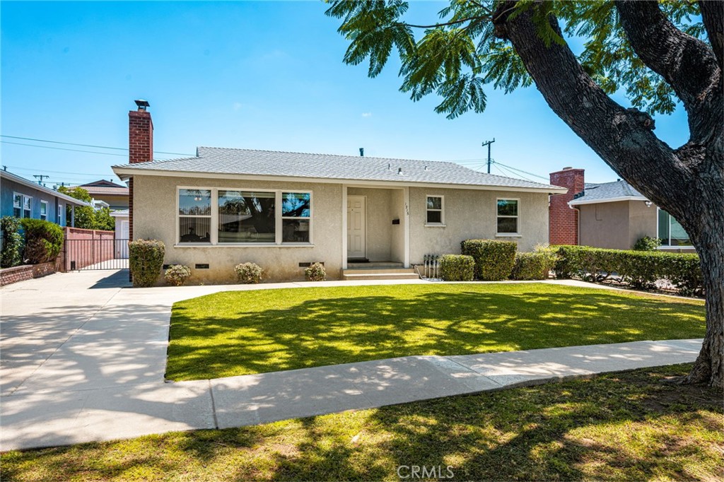 1915 N Linwood Avenue, Santa Ana CA 92705 - photo 1