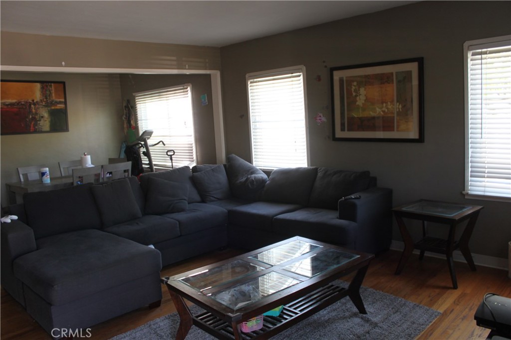 Living Room - 1920 S Parton Street, Santa Ana CA 92707 - photo 2