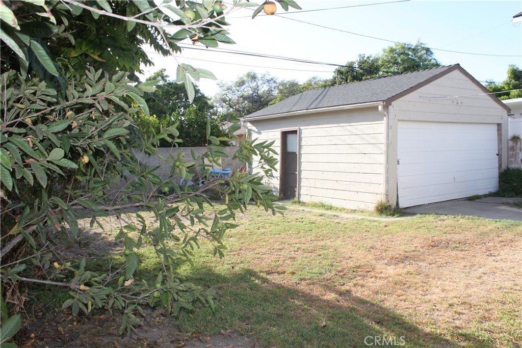 Detached Garage - 1920 S Parton Street, Santa Ana CA 92707 - photo 11