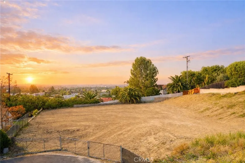 19352 Lemon Hill, Santa Ana, CA 92705